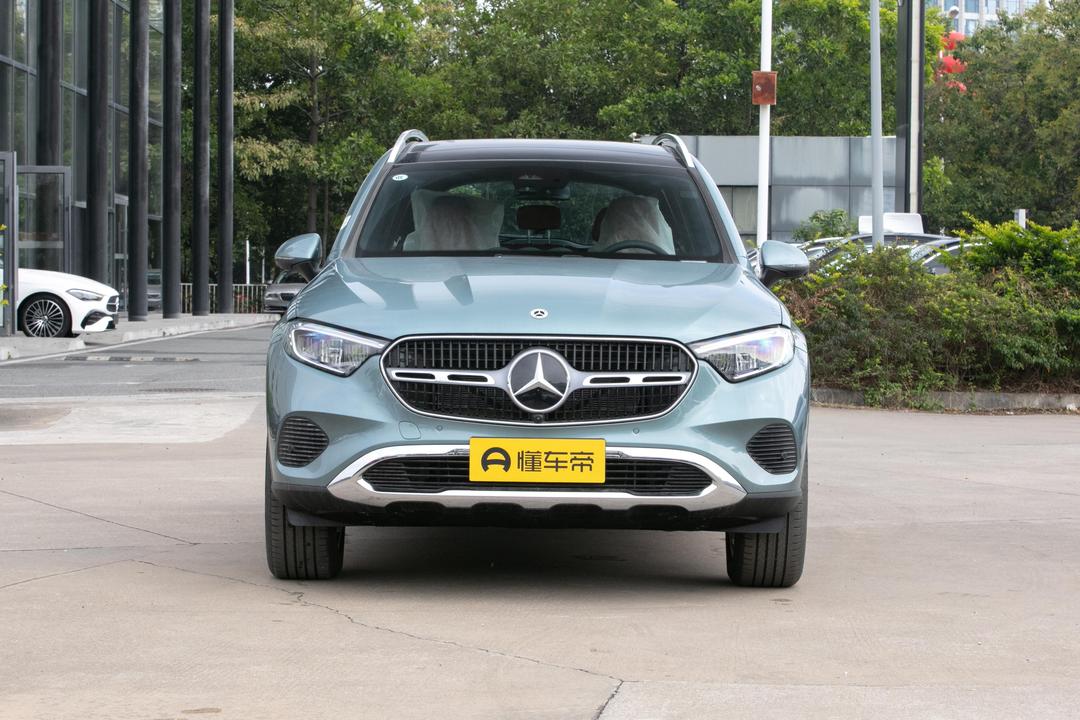 Mercedes-Benz GLC-Class 2026, фото 2