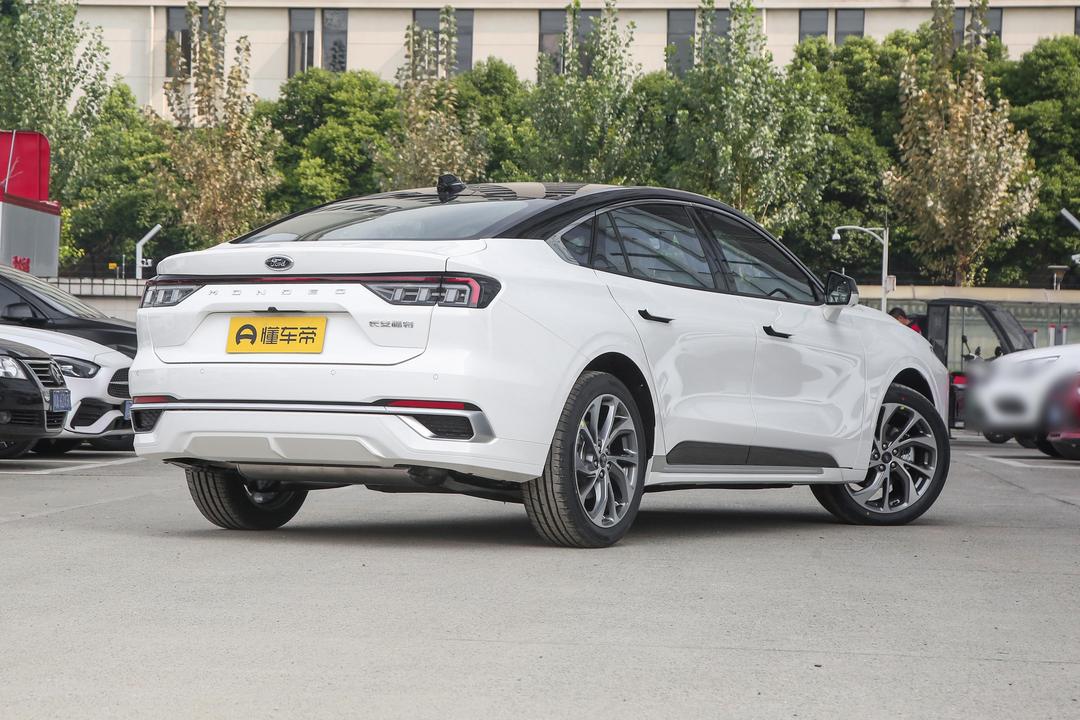 Ford Mondeo 2026, фото 7