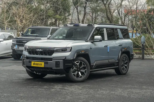 BYD Fangchengbao Leopard 8 2026 — купить из Китая под заказ