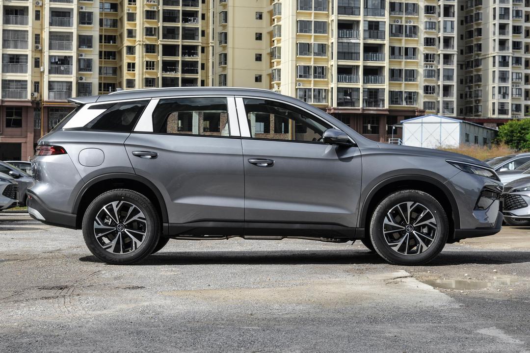 BYD Song Pro DM 2026, фото 8