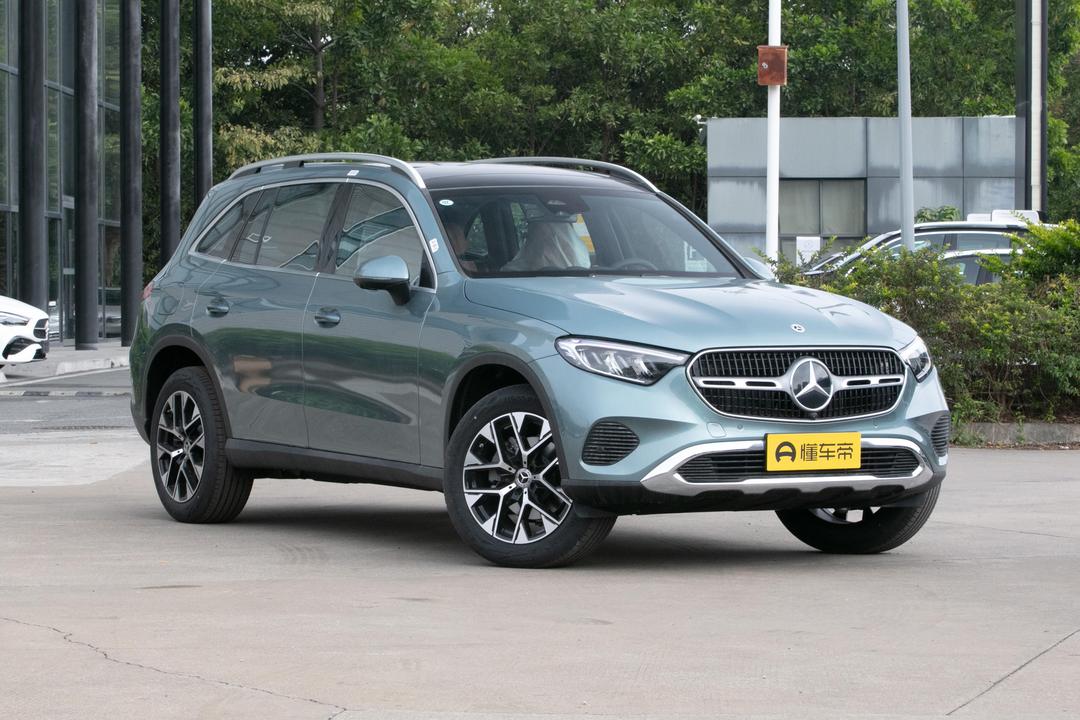 Mercedes-Benz GLC-Class 2026, фото 3