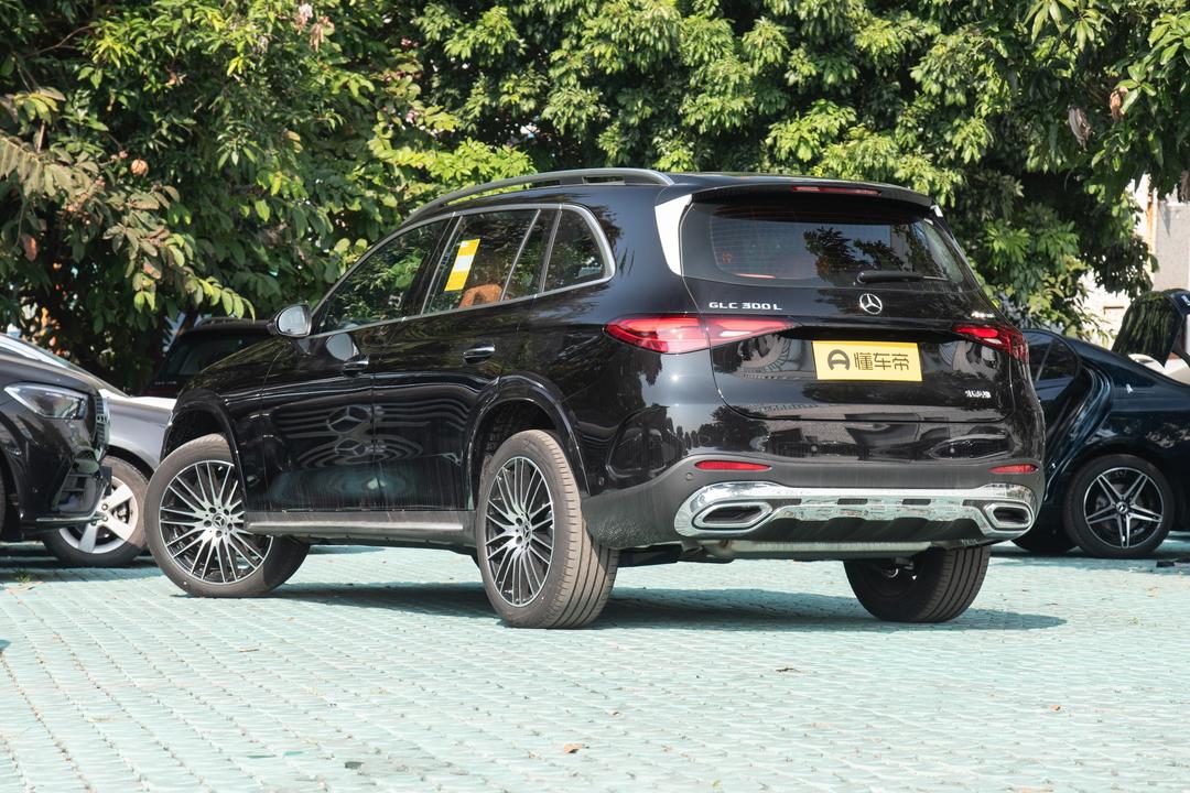 Mercedes-Benz GLC-Class 2026, фото 5