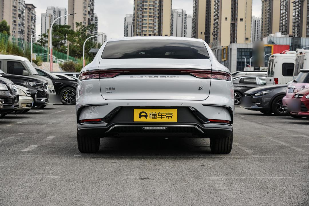 BYD Han DM 2026, фото 6
