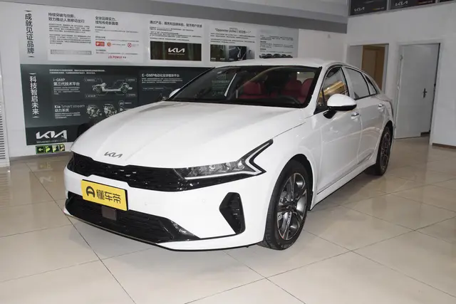 Kia K5 2026 — купить из Китая под заказ