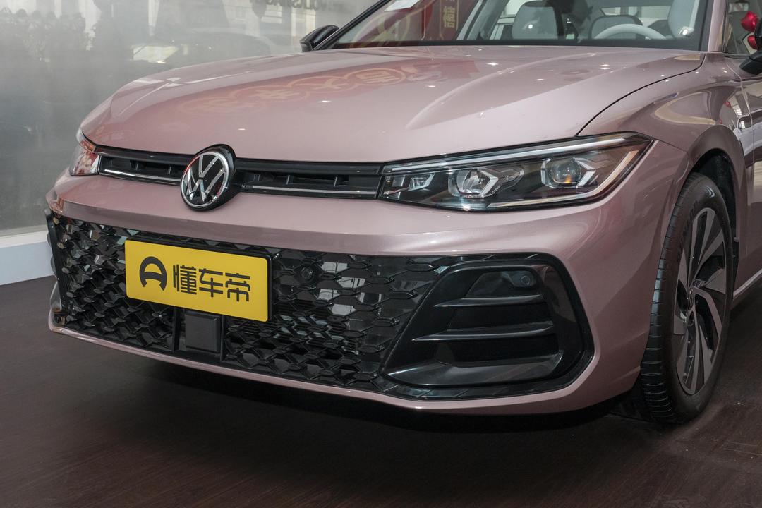 Volkswagen Passat 2026, фото 7
