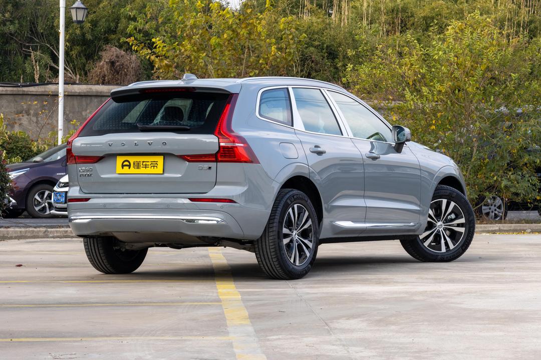 Volvo XC60 2026, фото 7
