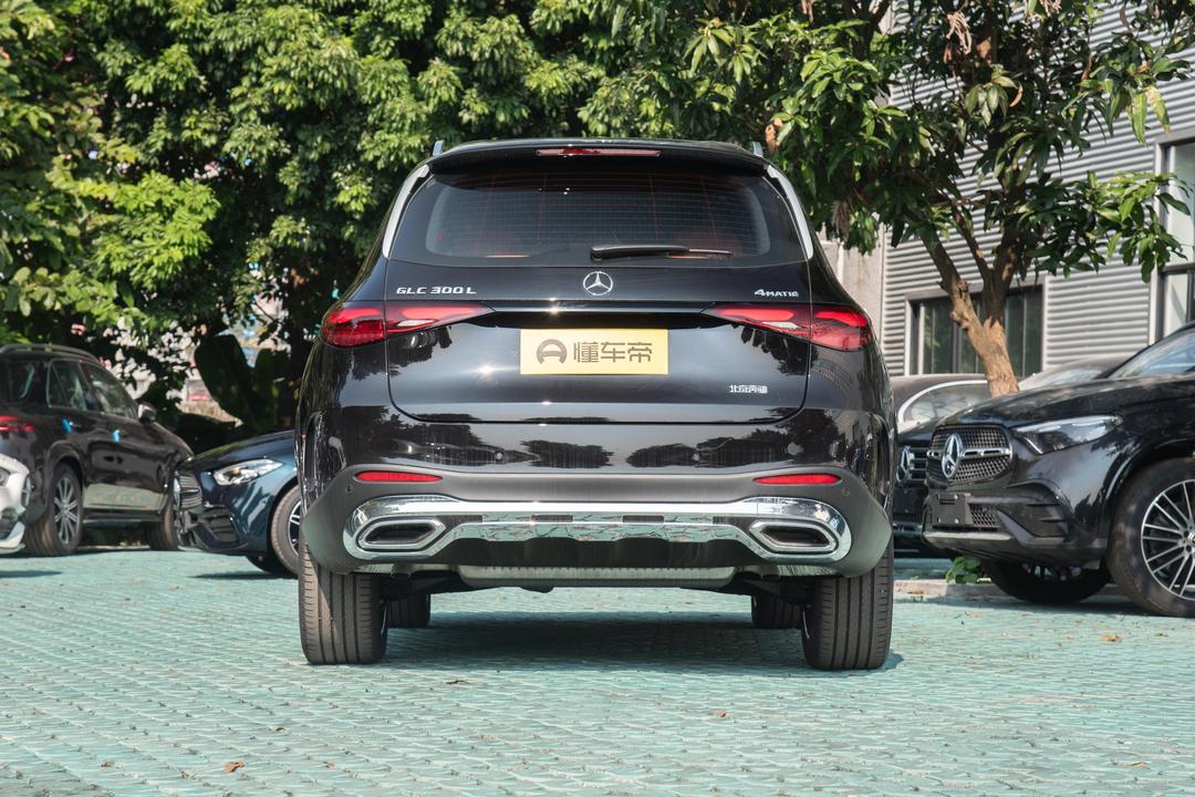 Mercedes-Benz GLC-Class 2026, фото 6