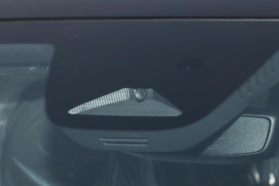 Volvo XC60 2026, фото 15