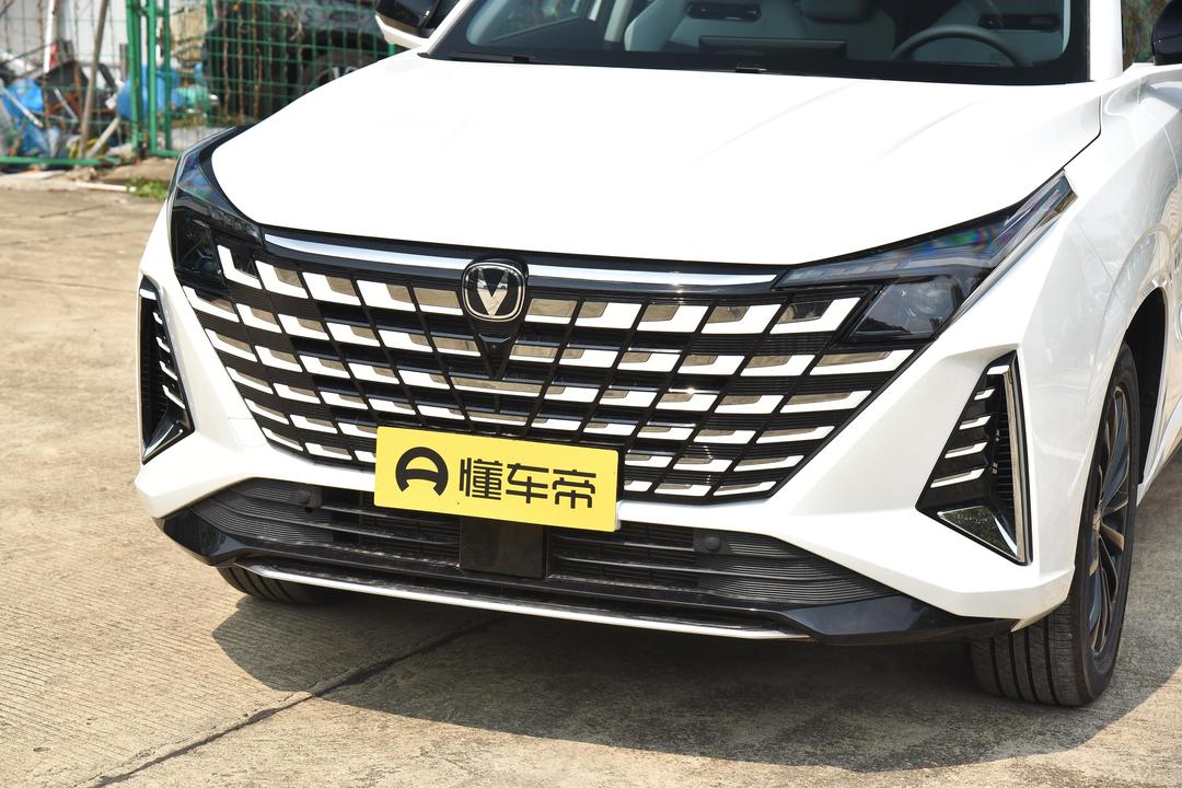 Changan UNI-Z 2026, фото 9