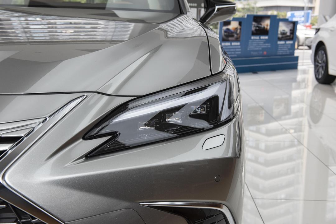 Lexus ES 2026, фото 11