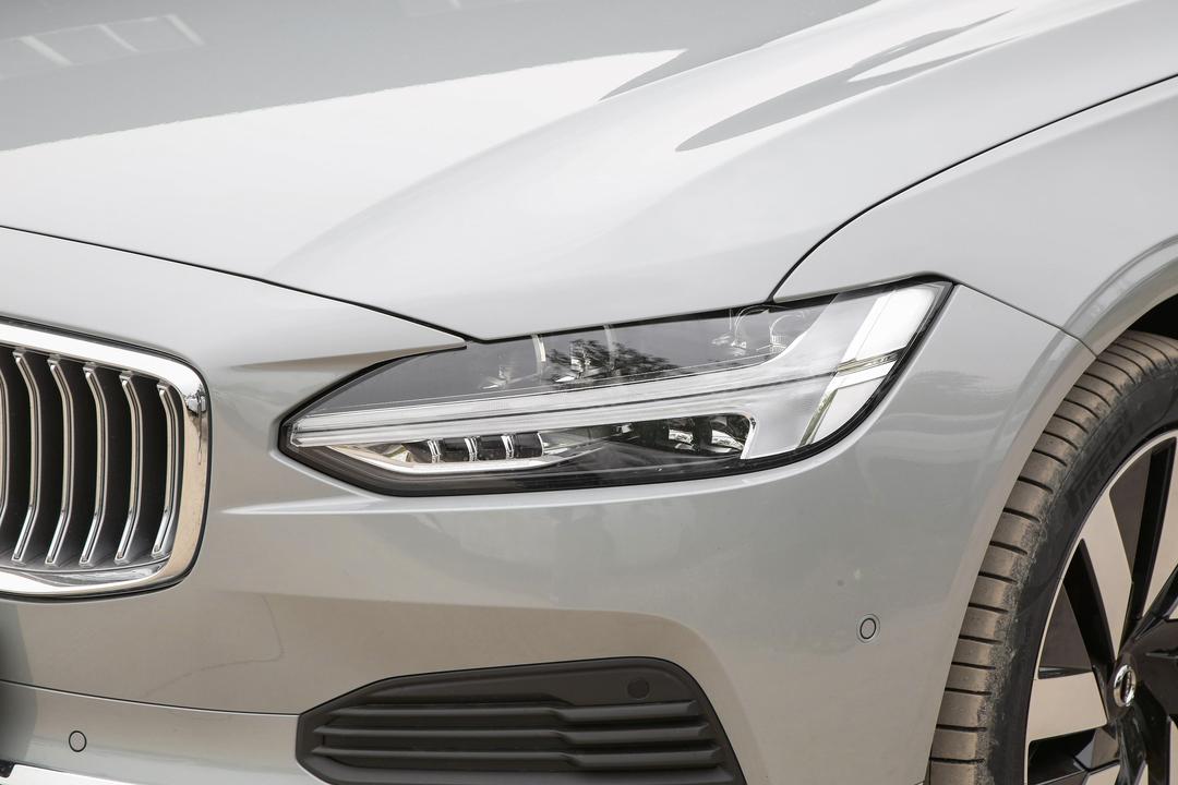 Volvo S90 PHEV 2026, фото 13
