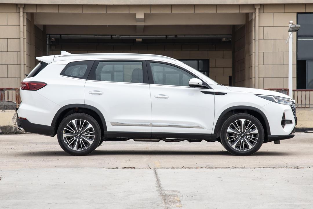 Chery Tiggo 8 Pro 2026, фото 8