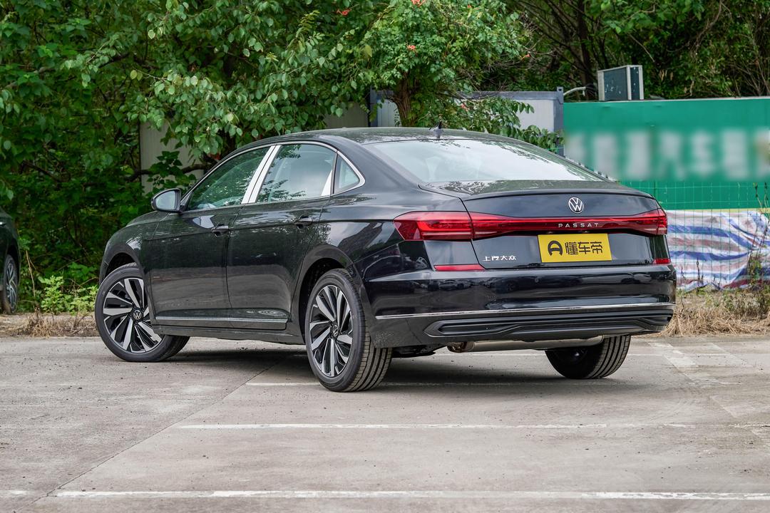Volkswagen Passat 2026, фото 5