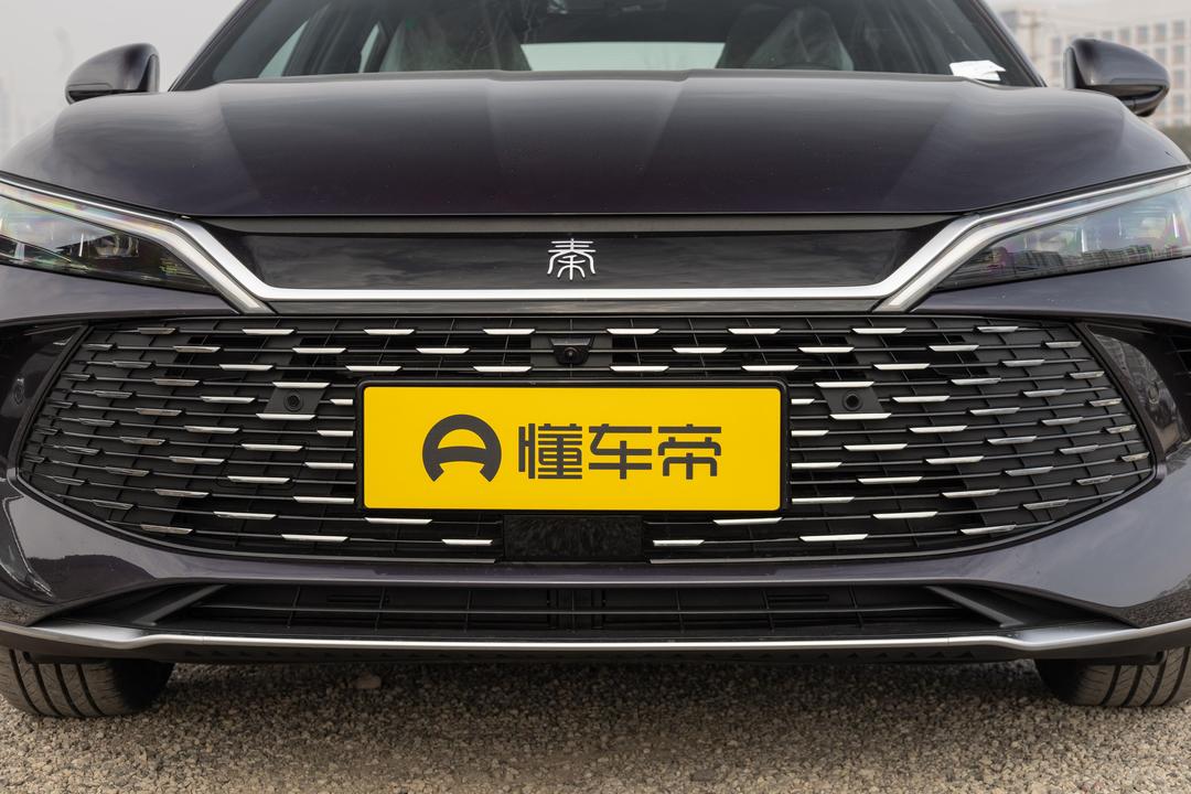 BYD Qin L DM 2026, фото 10