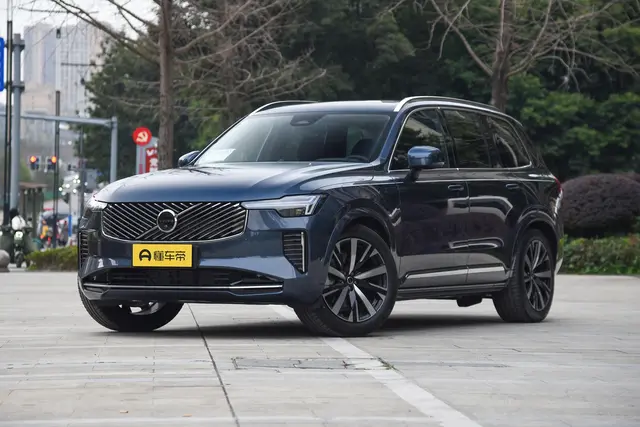 Volvo XC90 2026 — купить из Китая под заказ