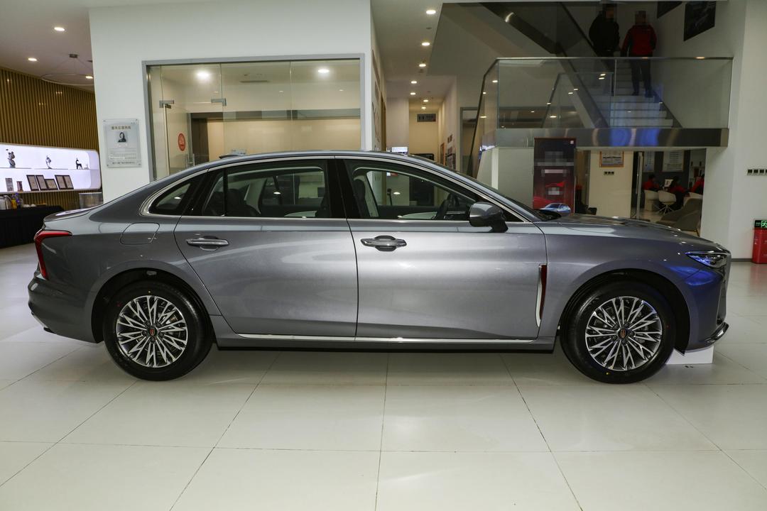 Hongqi H5 2026, фото 8