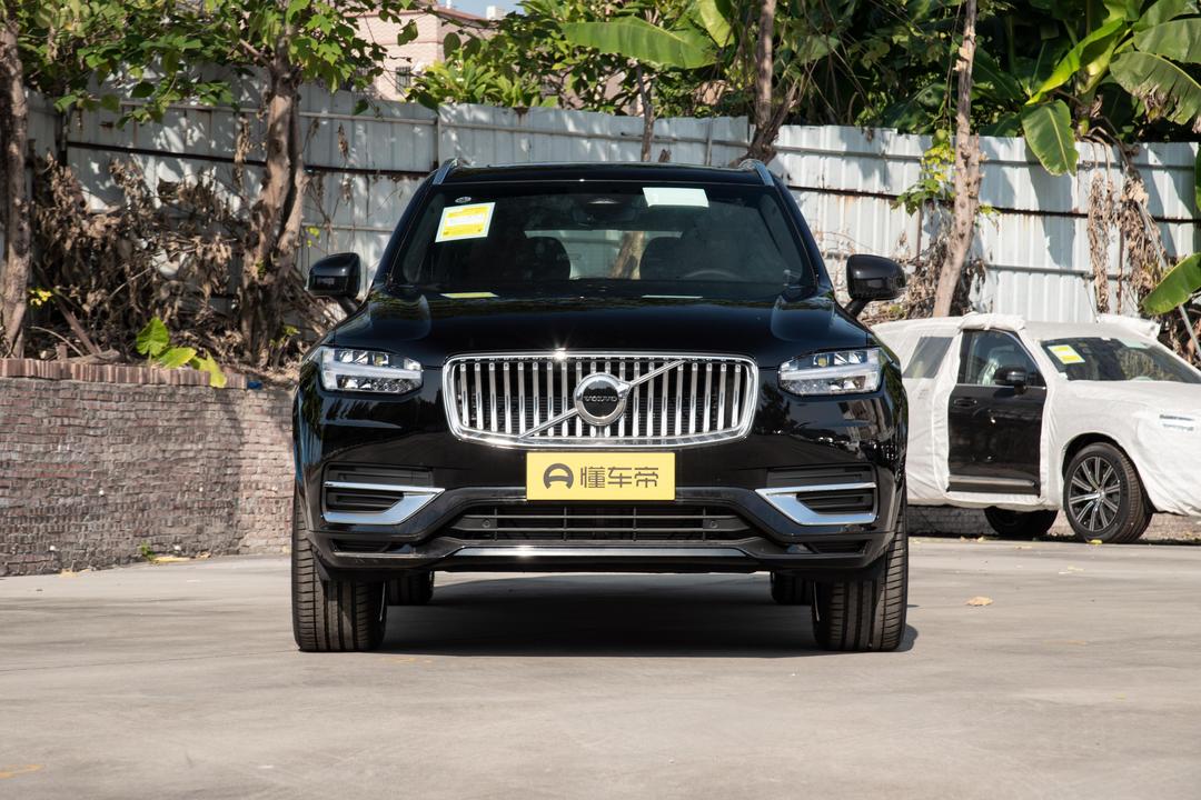 Volvo XC90 2026, фото 2