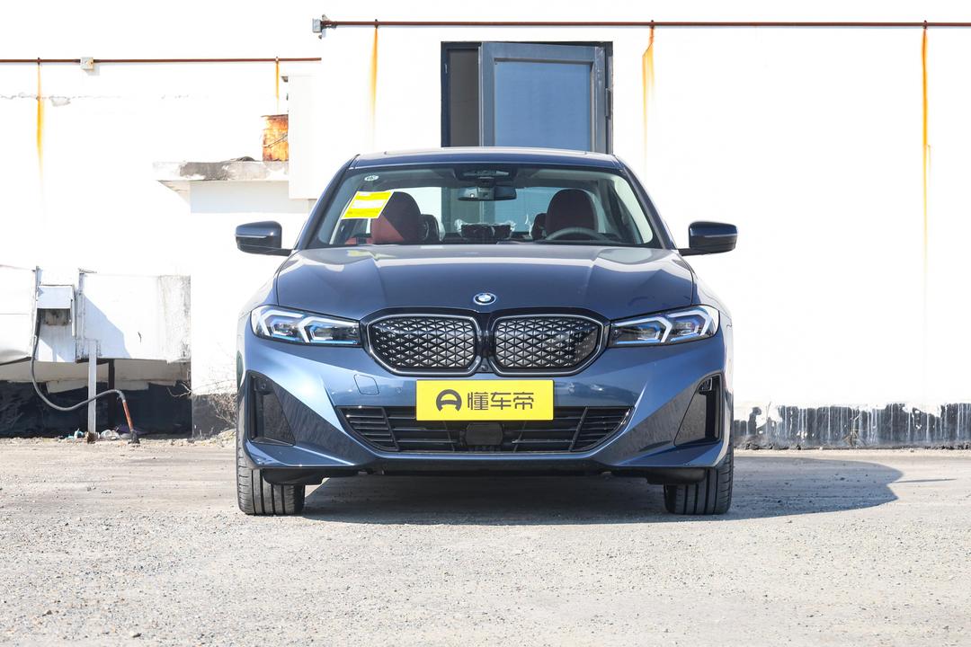 BMW i3 2026, фото 2