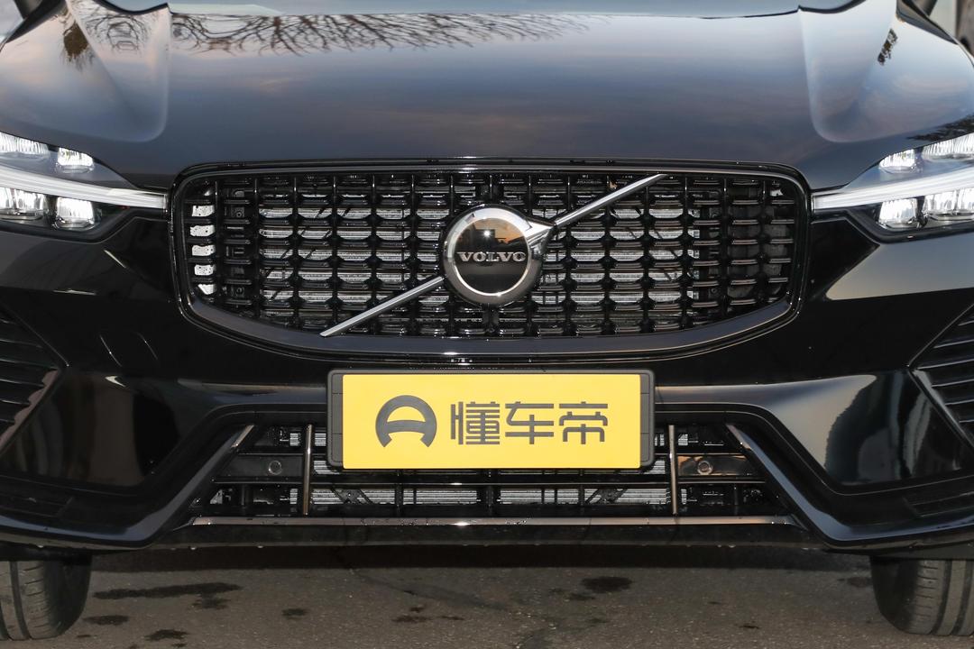 Volvo XC60 2026, фото 10
