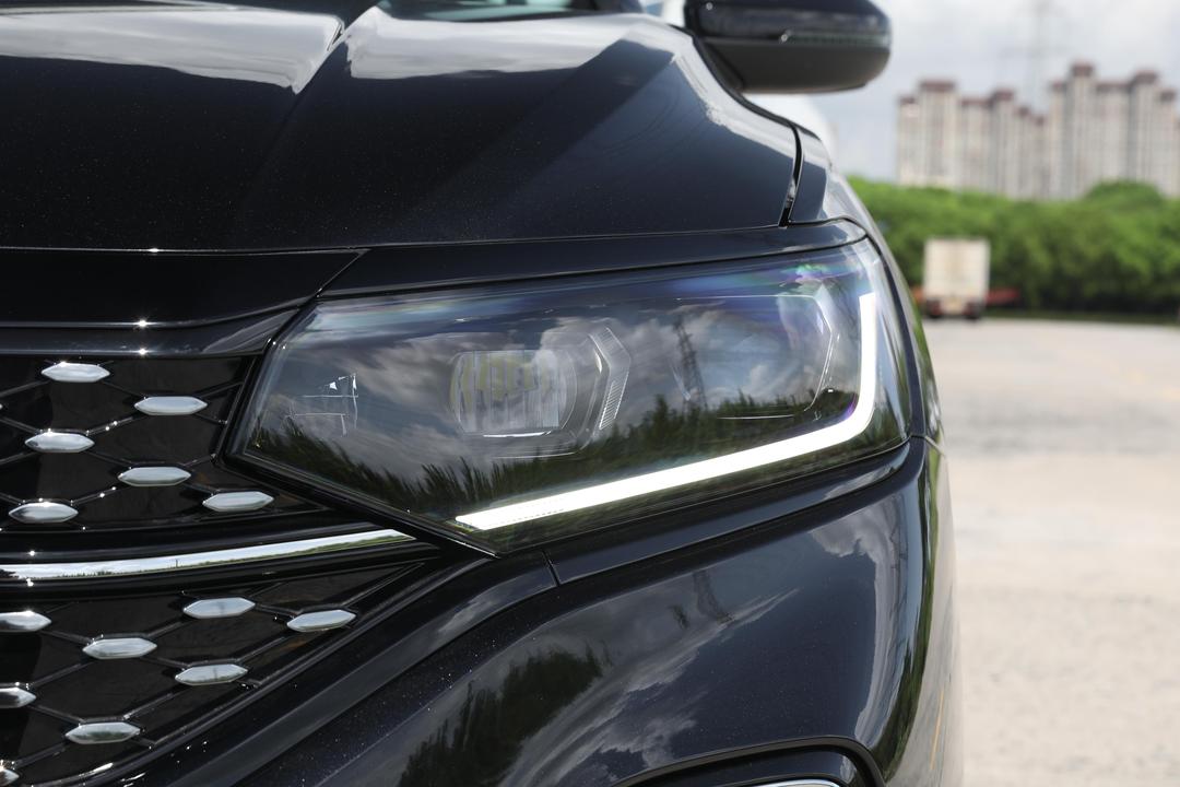 Volkswagen Passat 2026, фото 12
