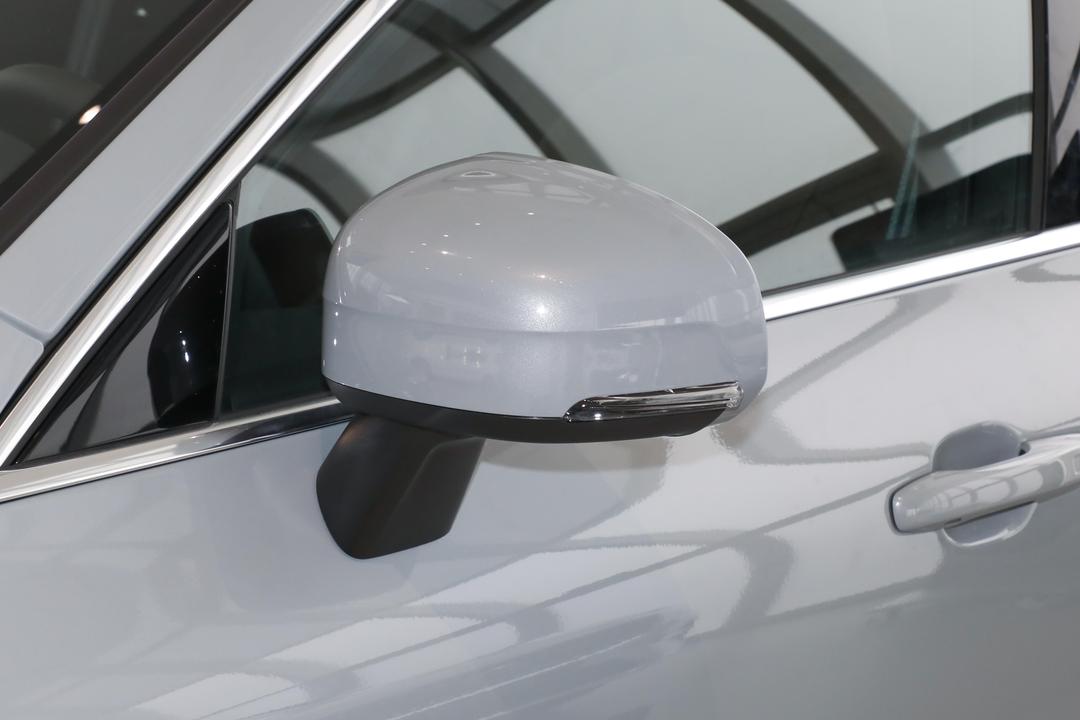 Volvo XC60 2026, фото 15