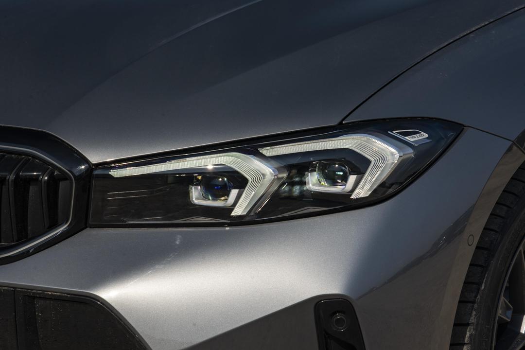 BMW 3 Series 2026, фото 14