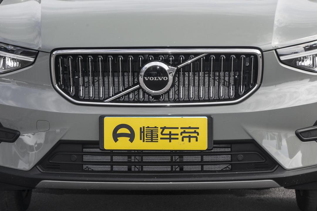 Volvo XC40 2026, фото 10