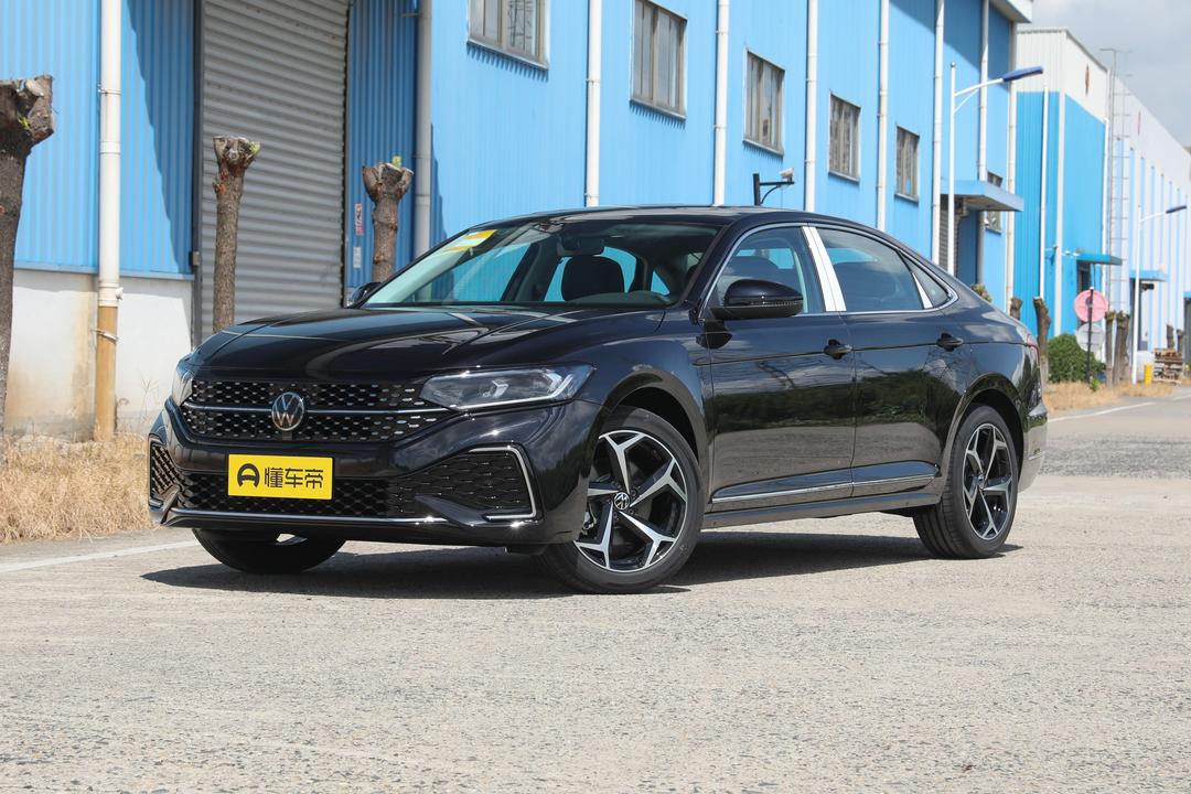 Volkswagen Passat 2026, фото 1