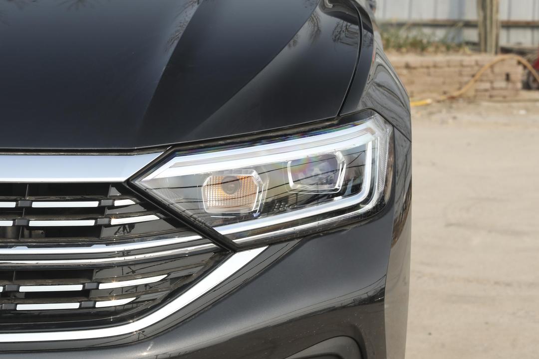 Volkswagen Sagitar 2026, фото 11