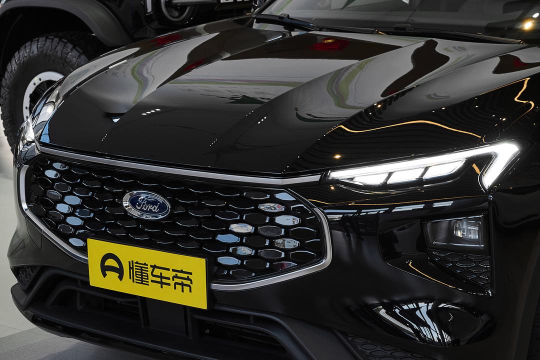 Ford Mondeo 2026, фото 12
