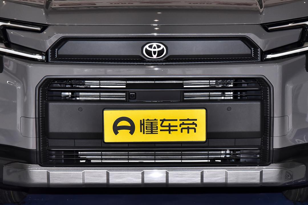 Toyota RAV4 2026, фото 10