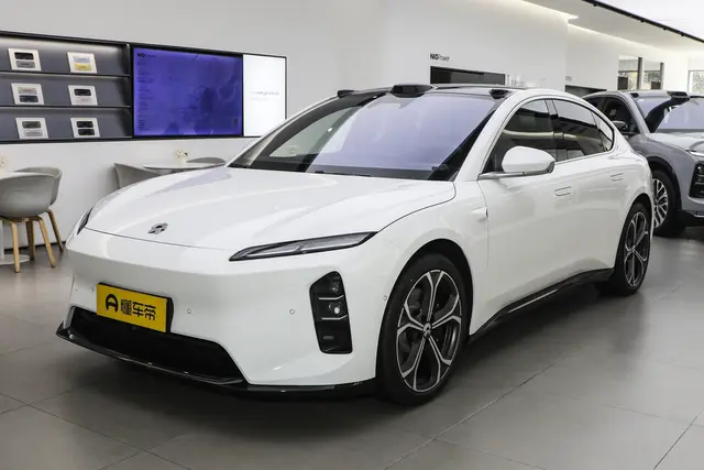 NIO ET5 2026 — купить из Китая под заказ