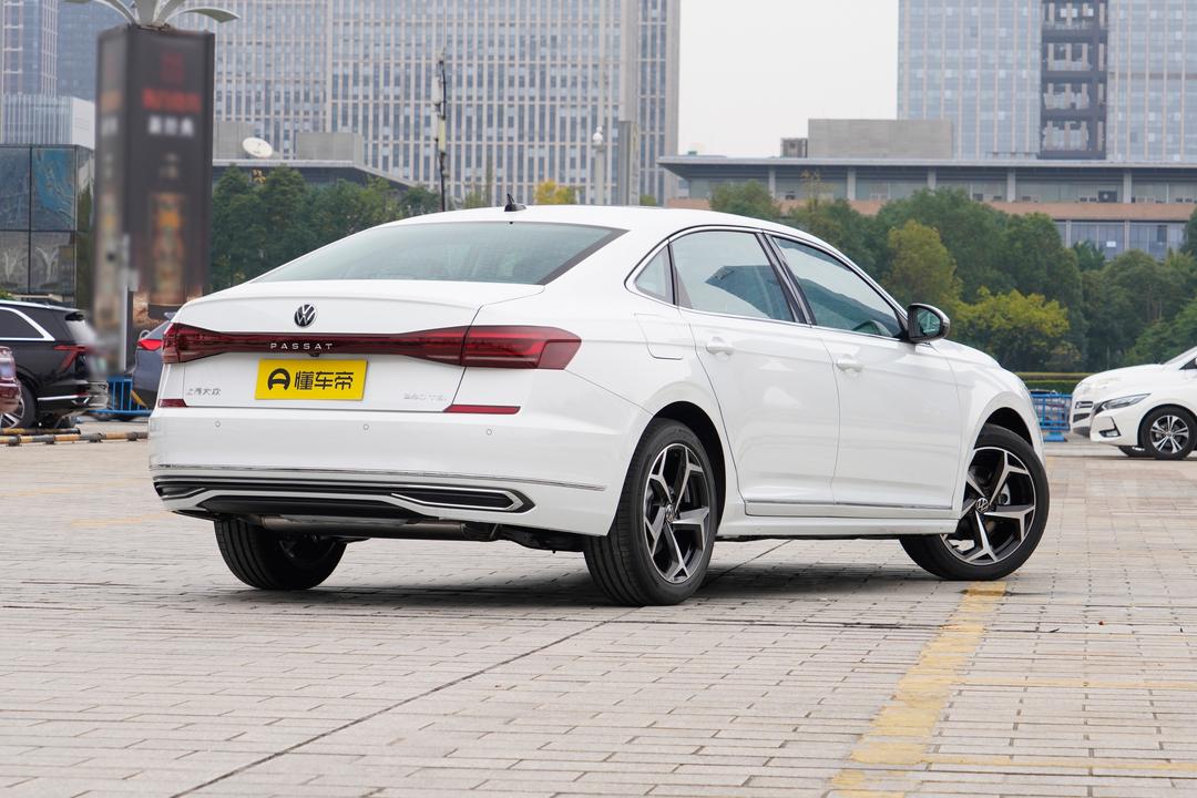 Volkswagen Passat 2026, фото 7