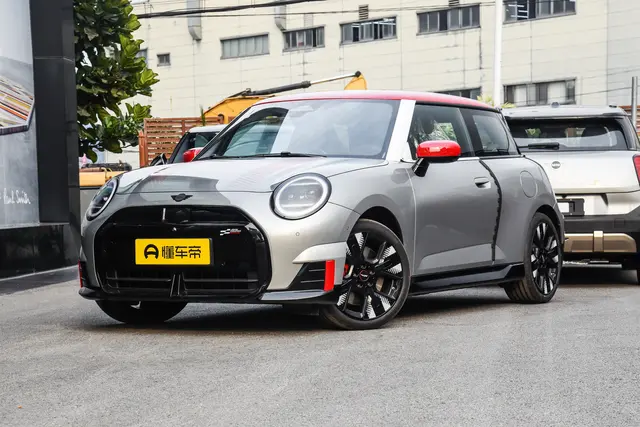 MINI JCW EV 2026 — купить из Китая под заказ