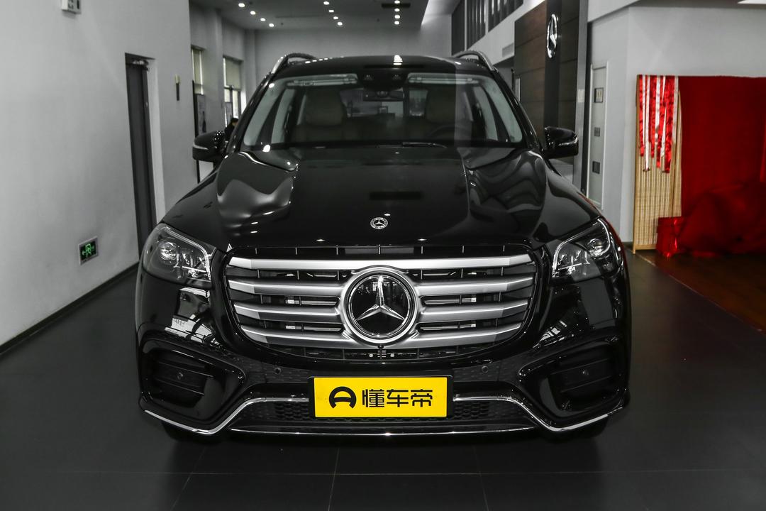 Mercedes-Benz GLS 2026, фото 2