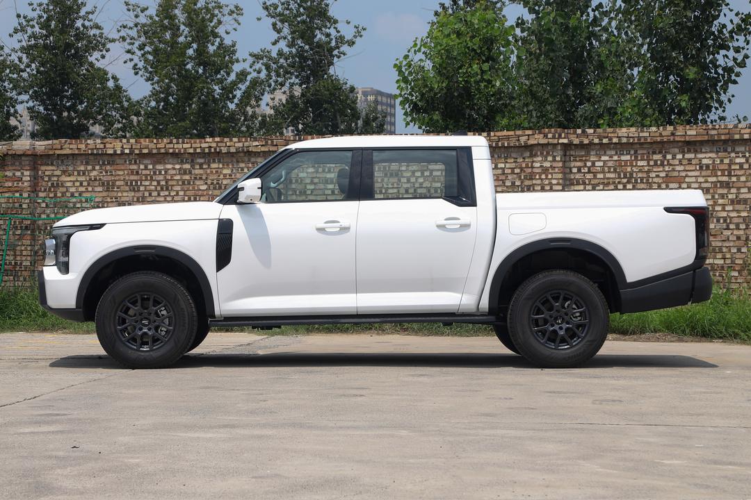 Dongfeng Nissan Z9 2026, фото 4