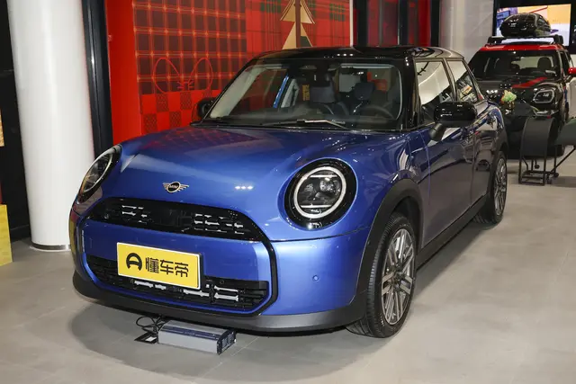 MINI MINI 2026 — купить из Китая под заказ