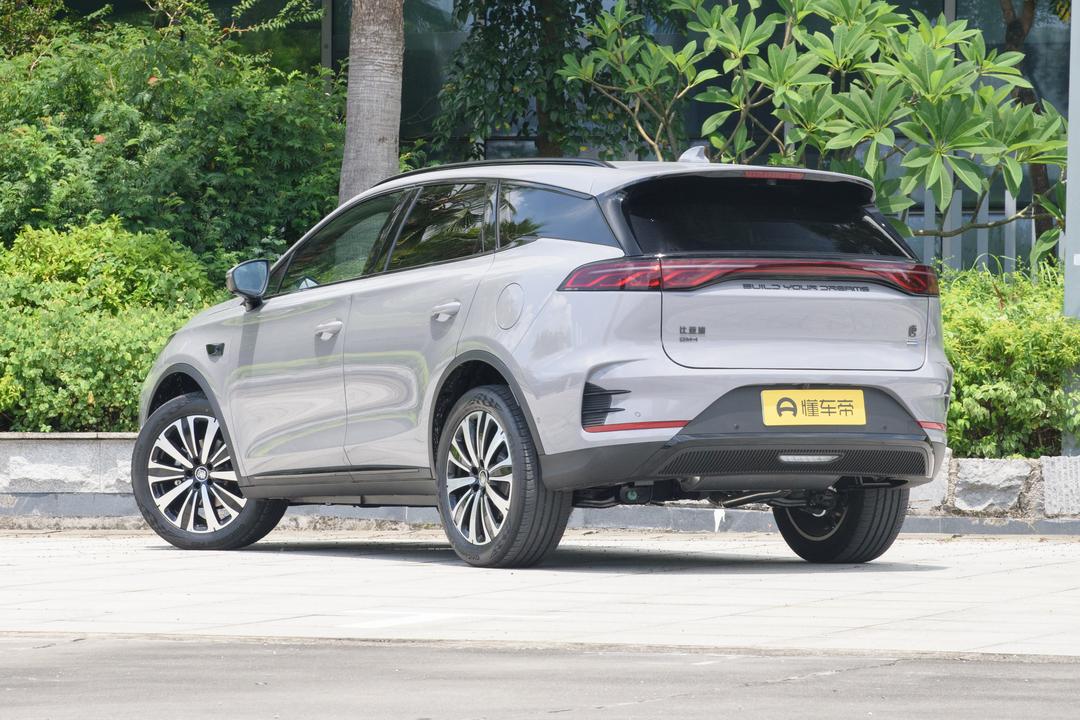 BYD Tang DM 2026, фото 5