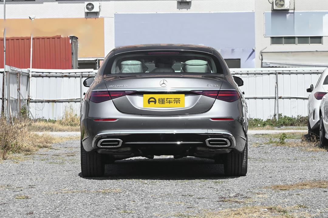 Mercedes-Benz Maybach S-Class 2026, фото 6