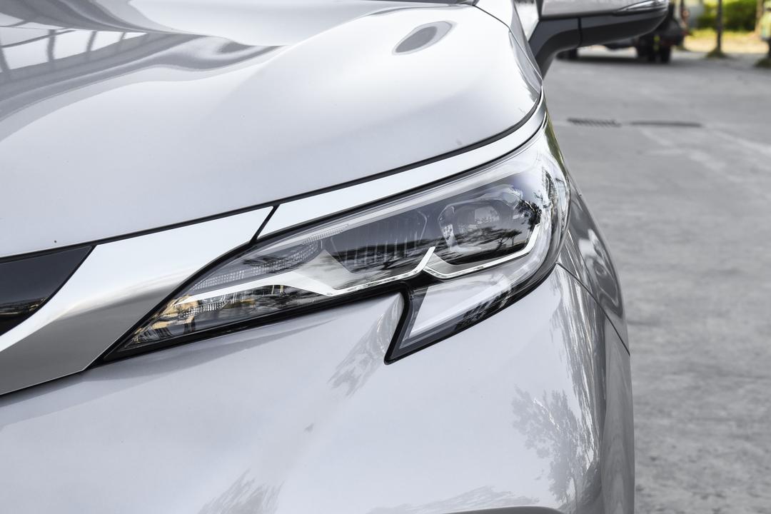 Toyota Granvia 2026, фото 11