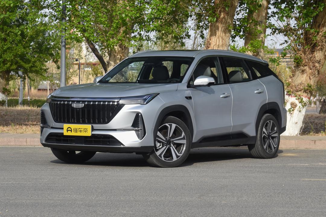 Geely Atlas L 2026, фото 1