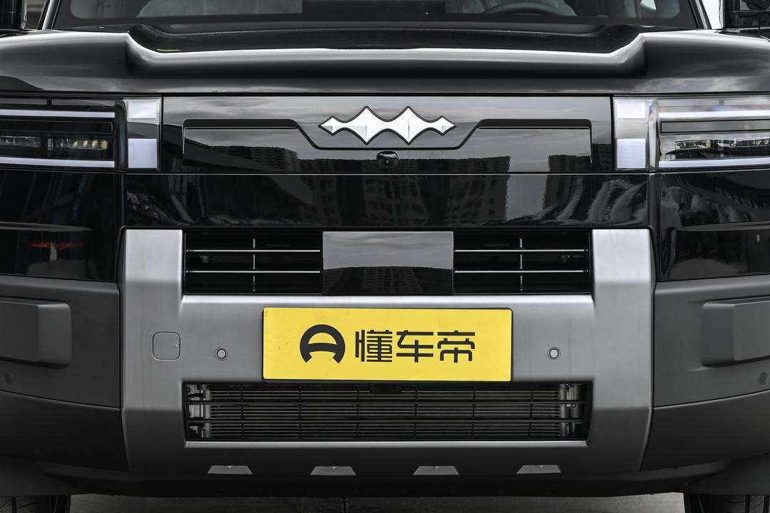 BYD Titan 7 PHEV 2026, фото 10