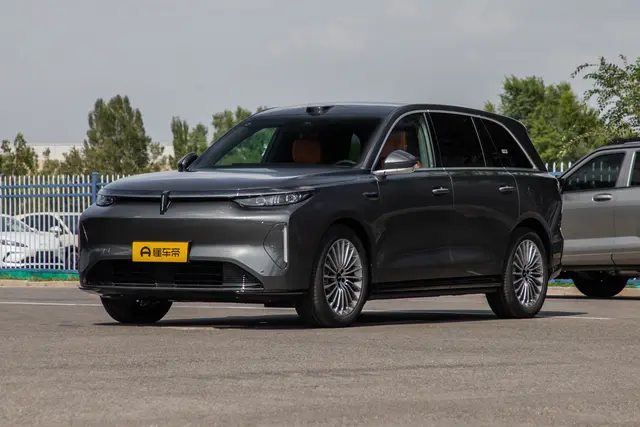 WEY V8X PHEV 2026 — купить из Китая под заказ