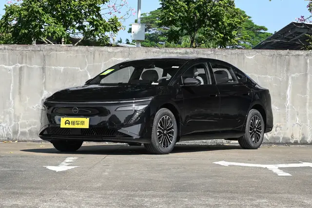 Nissan N7 2026 — купить из Китая под заказ