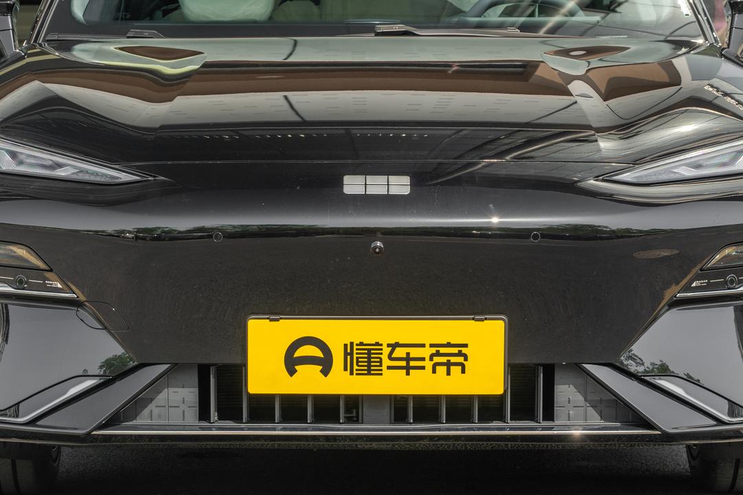 Geely Galaxy E8 2026, фото 10