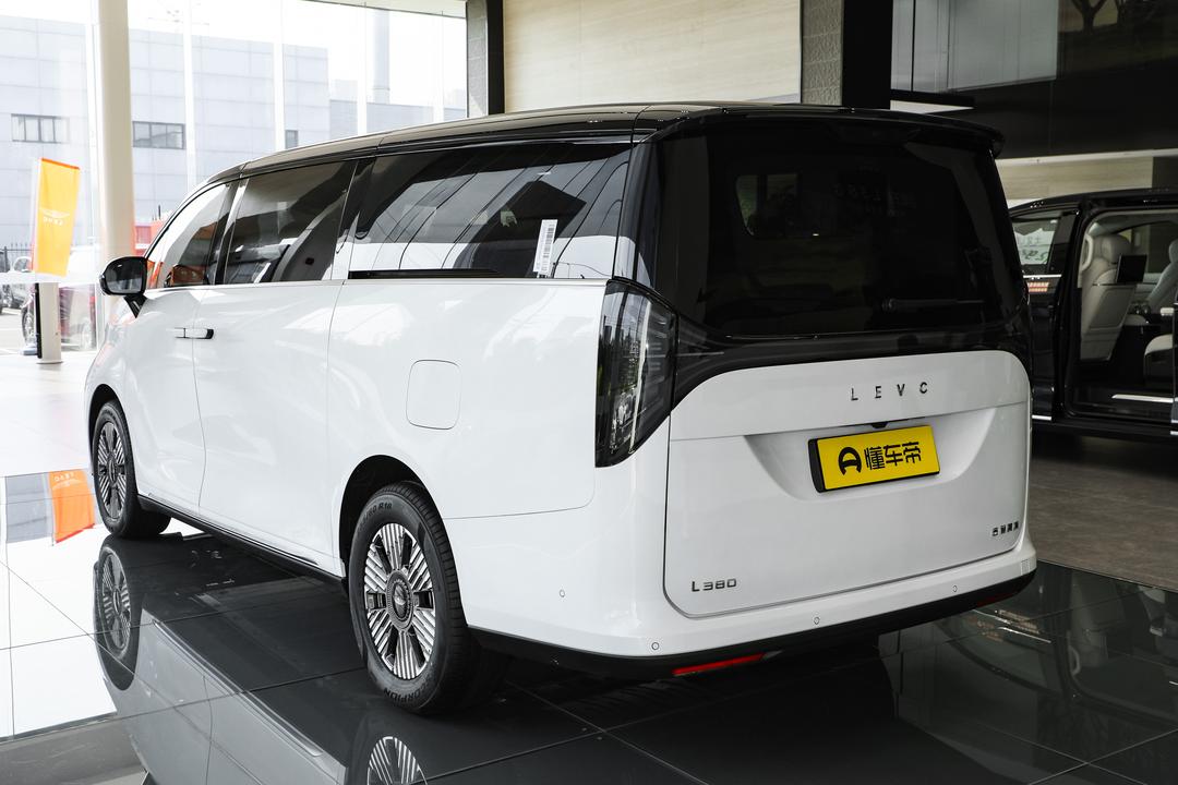 Geely Yizhen L380 2026, фото 5