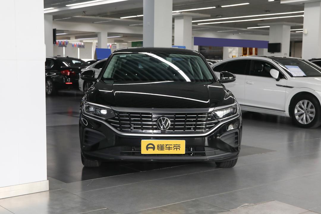Volkswagen Passat 2026, фото 2