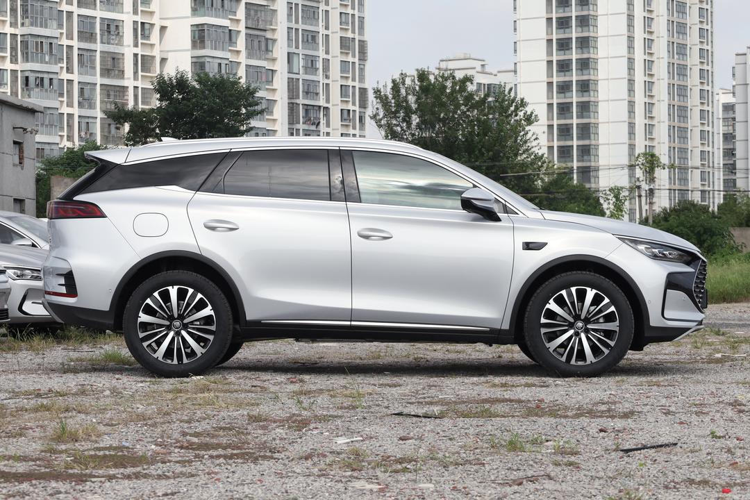 BYD Tang DM 2026, фото 8