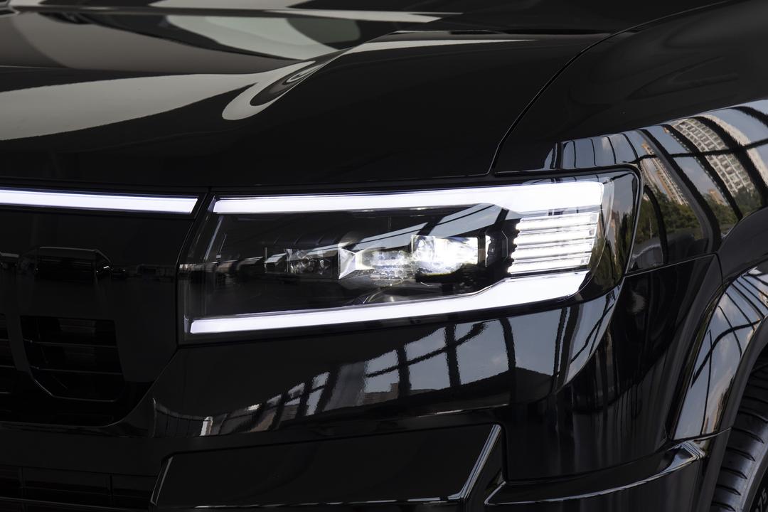 BYD Fangchengbao Leopard 8 2026, фото 14