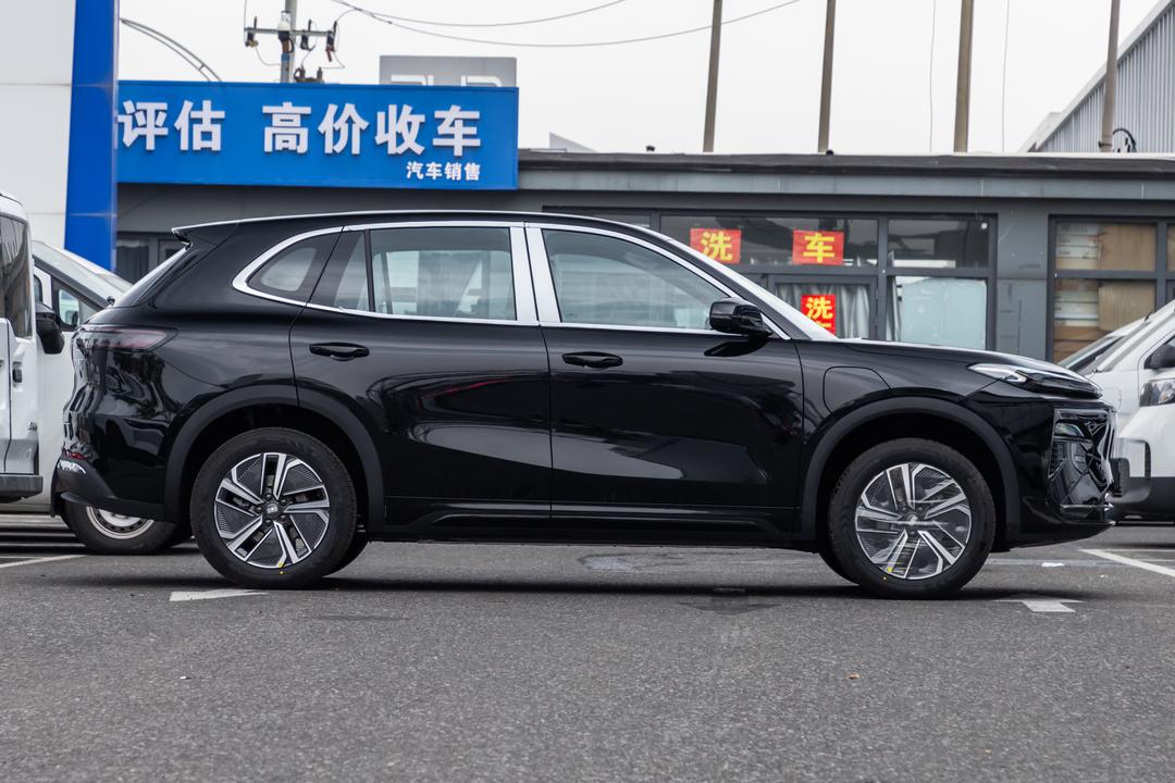 Geely Starship 7 EV 2026, фото 8